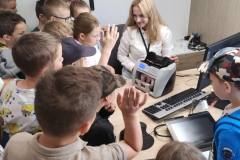 50e54937-1e18-4b28-aafd-a459d340fe35