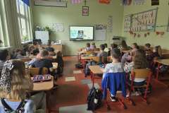 60b681ff-c32a-421c-868d-6a62a76198e9